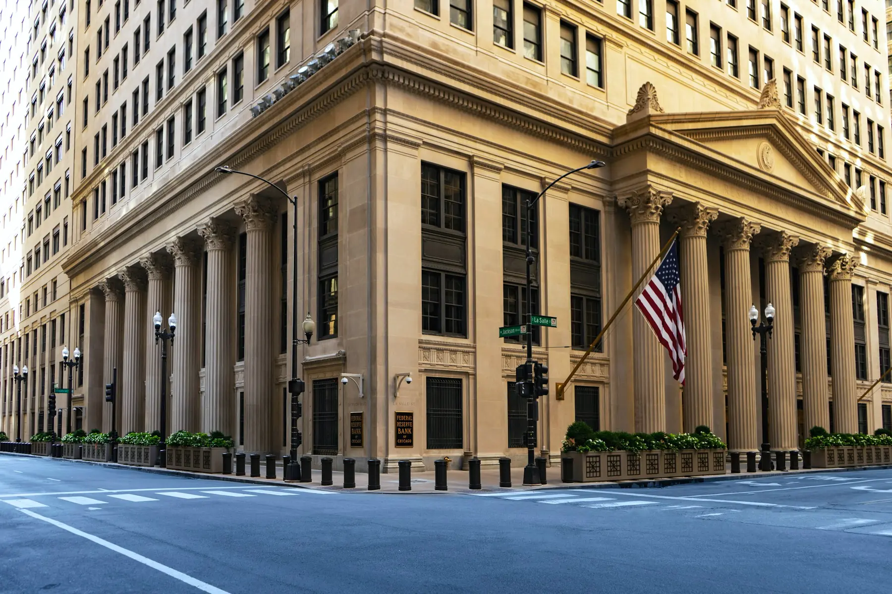 The stone facade and columns of the Federal Reserve Bank of Chicago